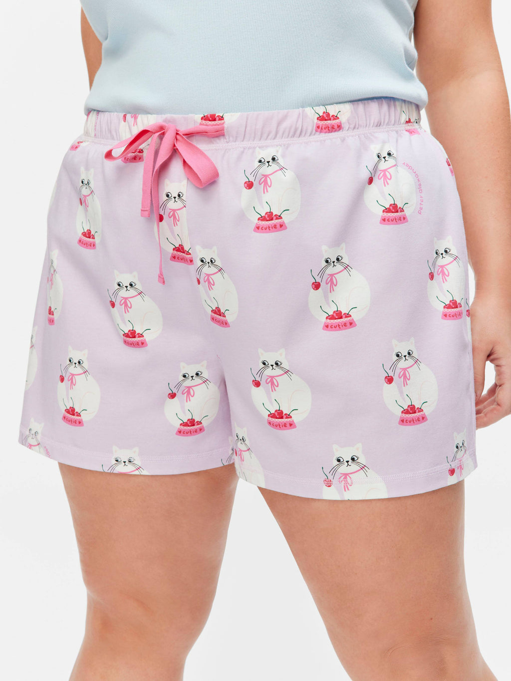 P.A. Plus Cherry Cat Mid Short